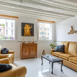  Apartment Luxury On The Gran Canal With Wonderful View Italy