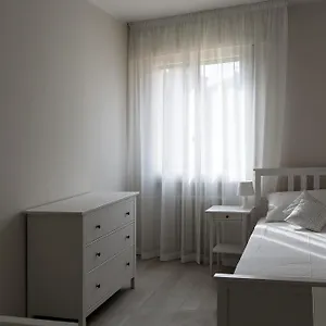  Apartment St. Vitale's Basilic View Elegant Italy