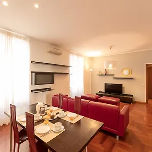  Apartment Heart Corso Italy